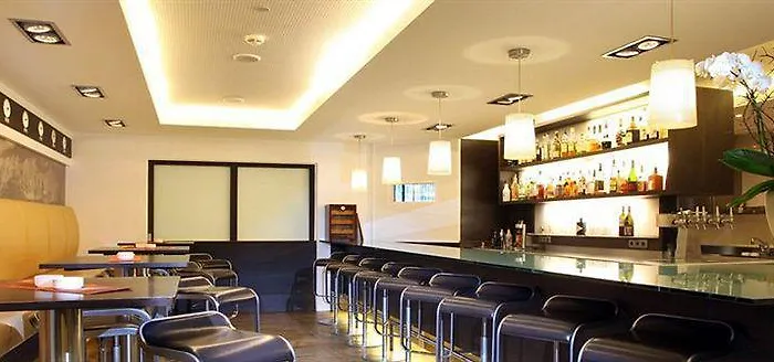 Hotel Taxacher