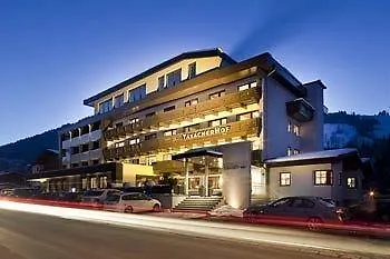 فندق Taxacher كيرشبرغ ان تيرول