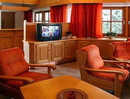 Hotel Taxacher Kirchberg in Tirol